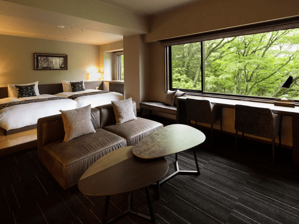 bar hotel 箱根香山