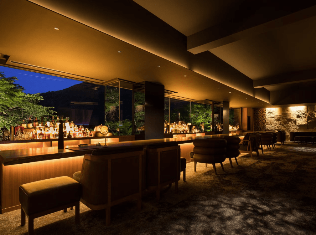 bar hotel 箱根香山