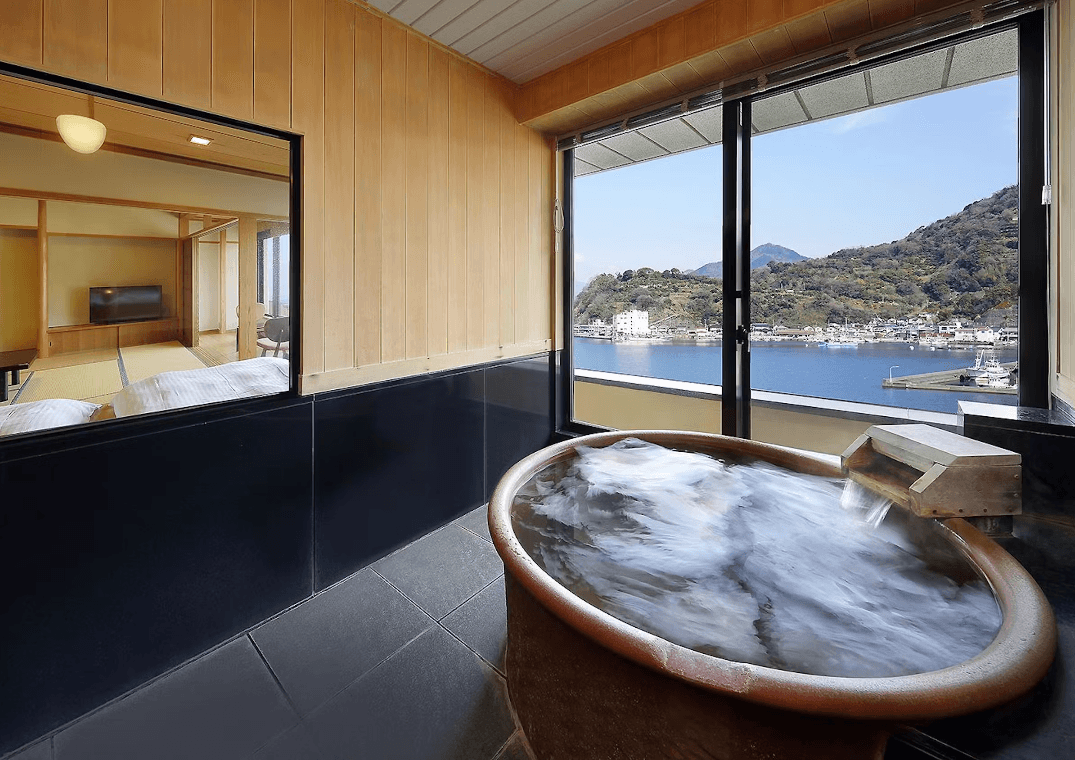 伊豆・三津浜温泉 松濤館 - 画像 2