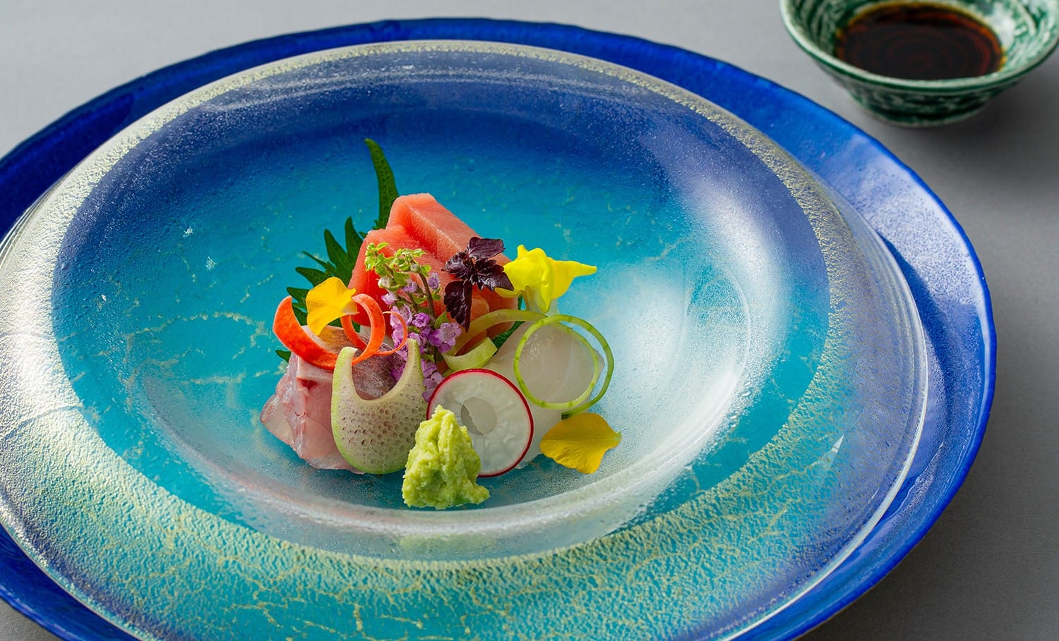 世界遺産 富士山を望む宿 富岳群青 - 画像 1