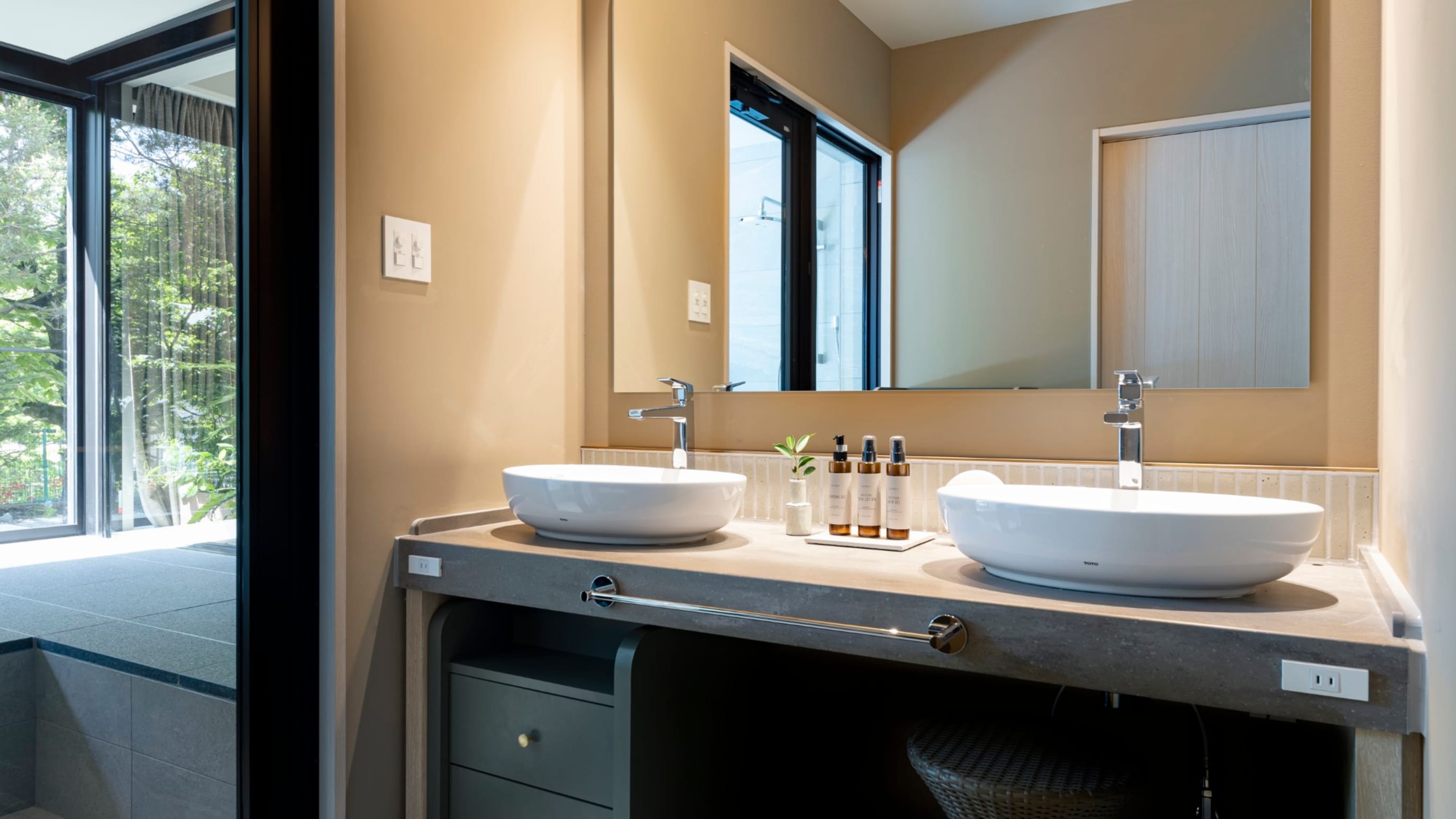 ふふ 軽井沢 陽光の風 - 画像 5